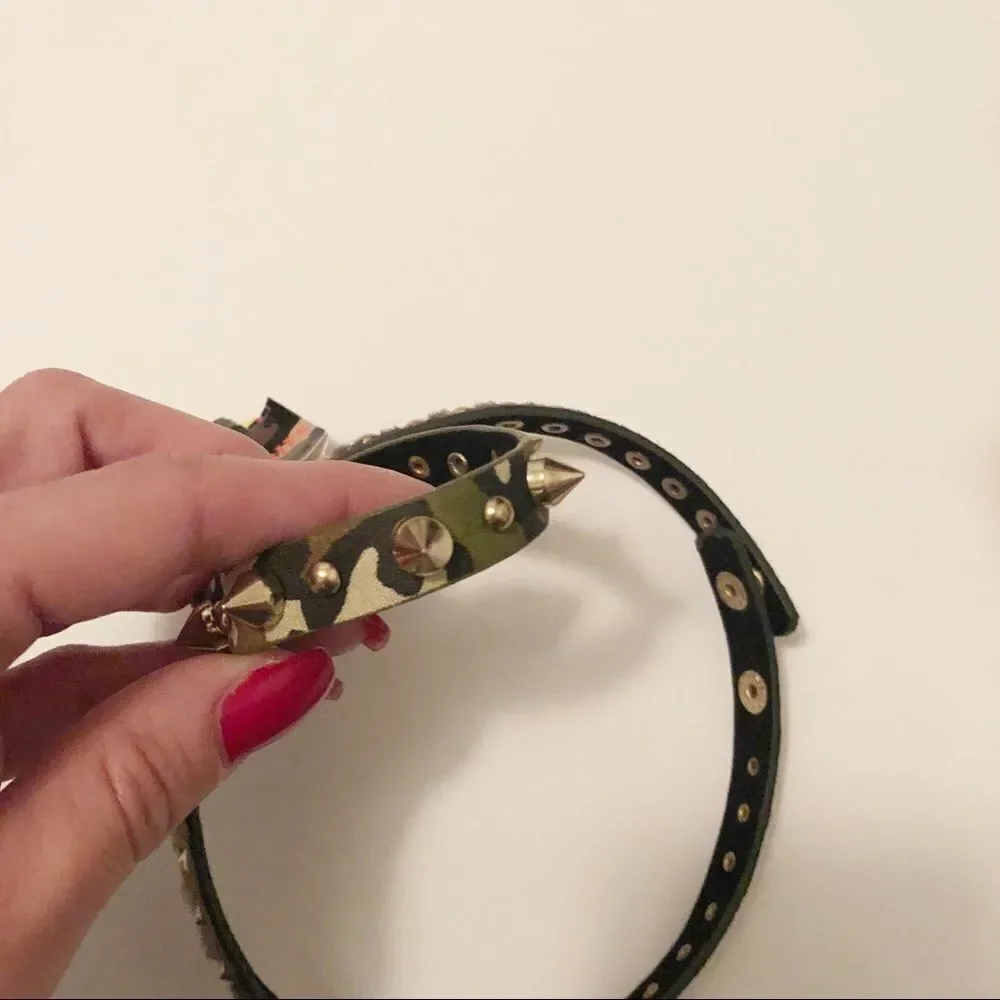 ‎Girls Camo/Stud Jewelry Set